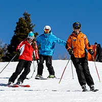 ski-group-of-three
