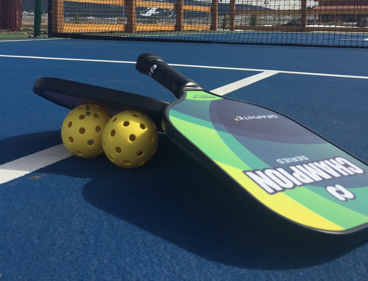 pickleball paddles